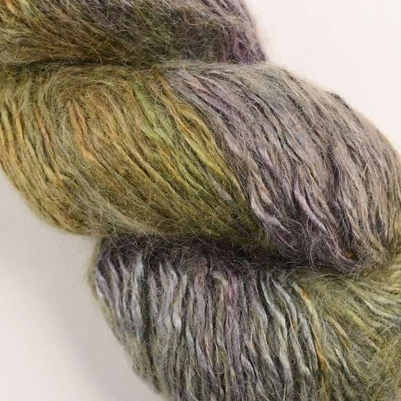 Divine Monica Grecco Bloom Yarn Silk Kid Mohair Nylon Hand Dyed Marquis - Picture 2 of 3